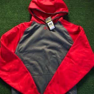 Men’s Medium Under Armour Hoodie NWT!